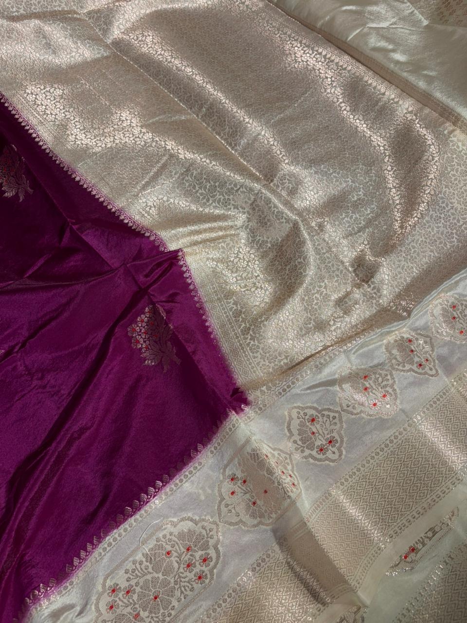 Bright Majenta premium Chinia silk Banarasi saree - Image 2