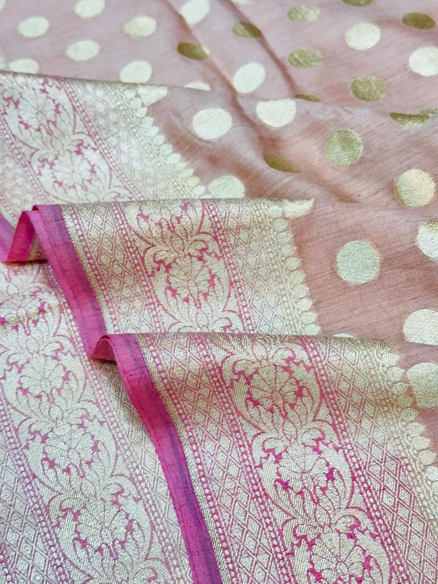 Dark Peach Contrast Munga Silk Banarasi Saree - Image 4