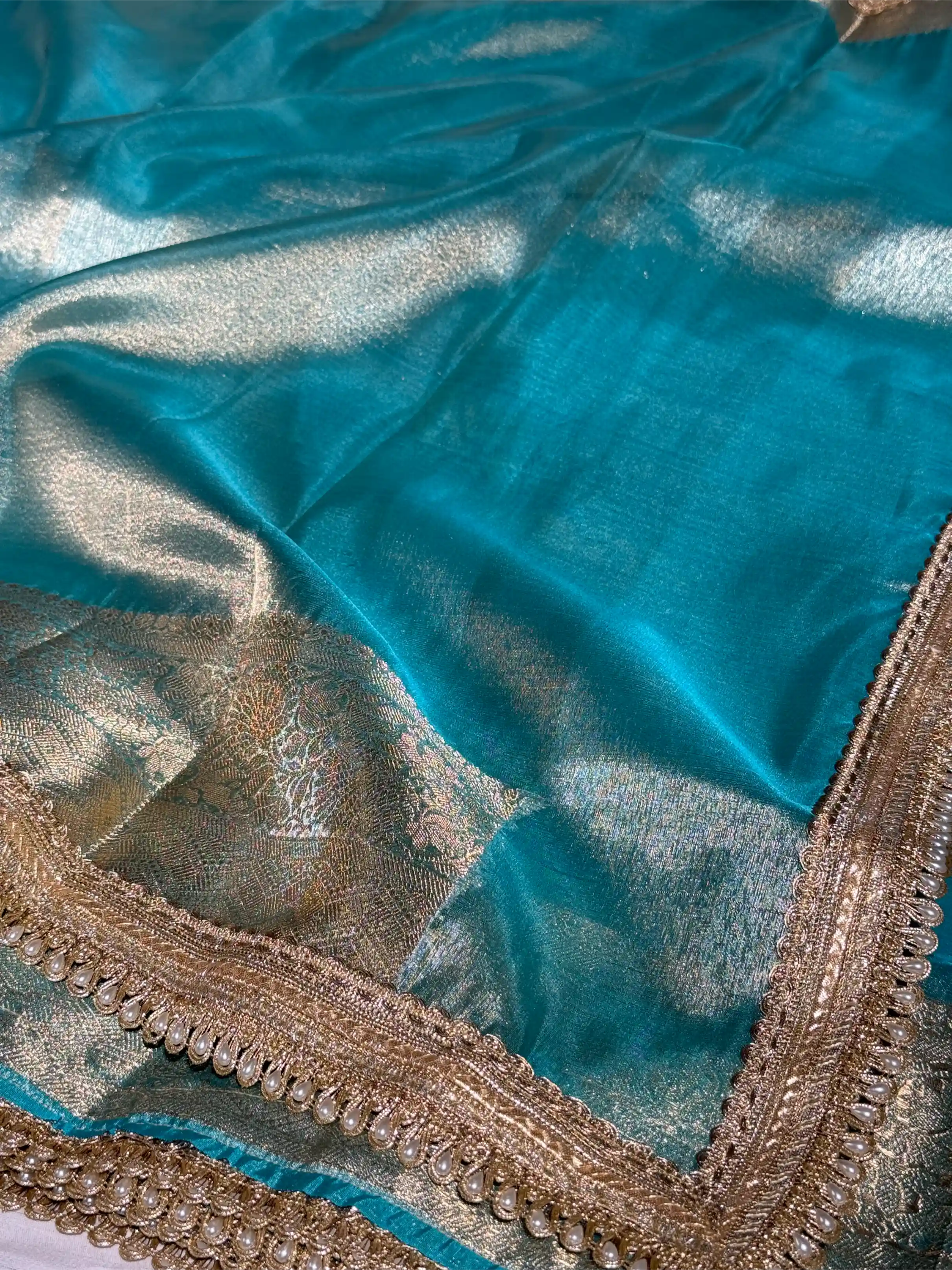 Jahnvi Kapoor Inspired Sea Green Tissue Designer Saree - Image 6