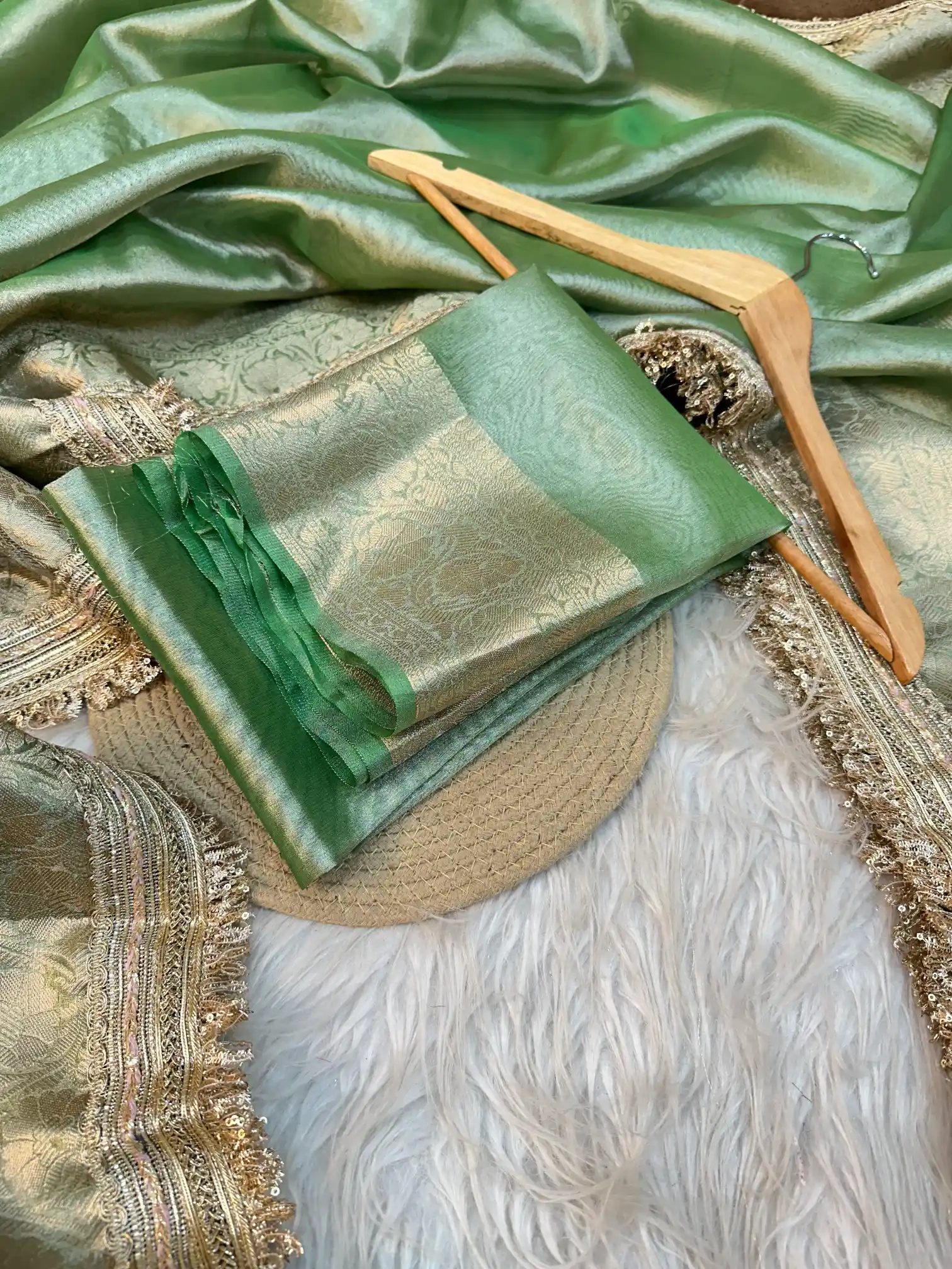 Metallic Green Banarasi Tissue Silk Saree with Exclusive Lace Work - Image 4