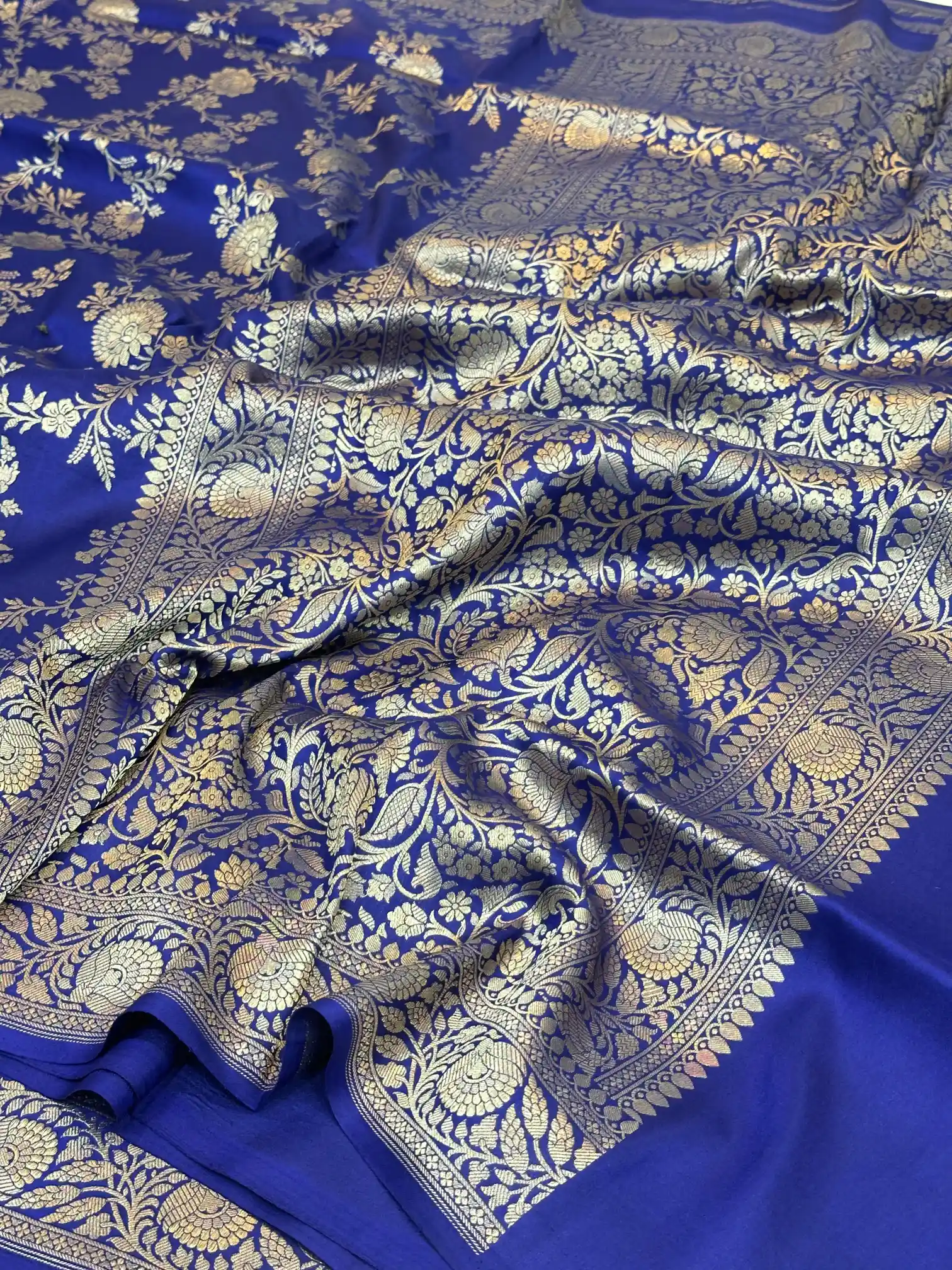 Midnight blue floral pure katan silk Banarasi saree - Image 2