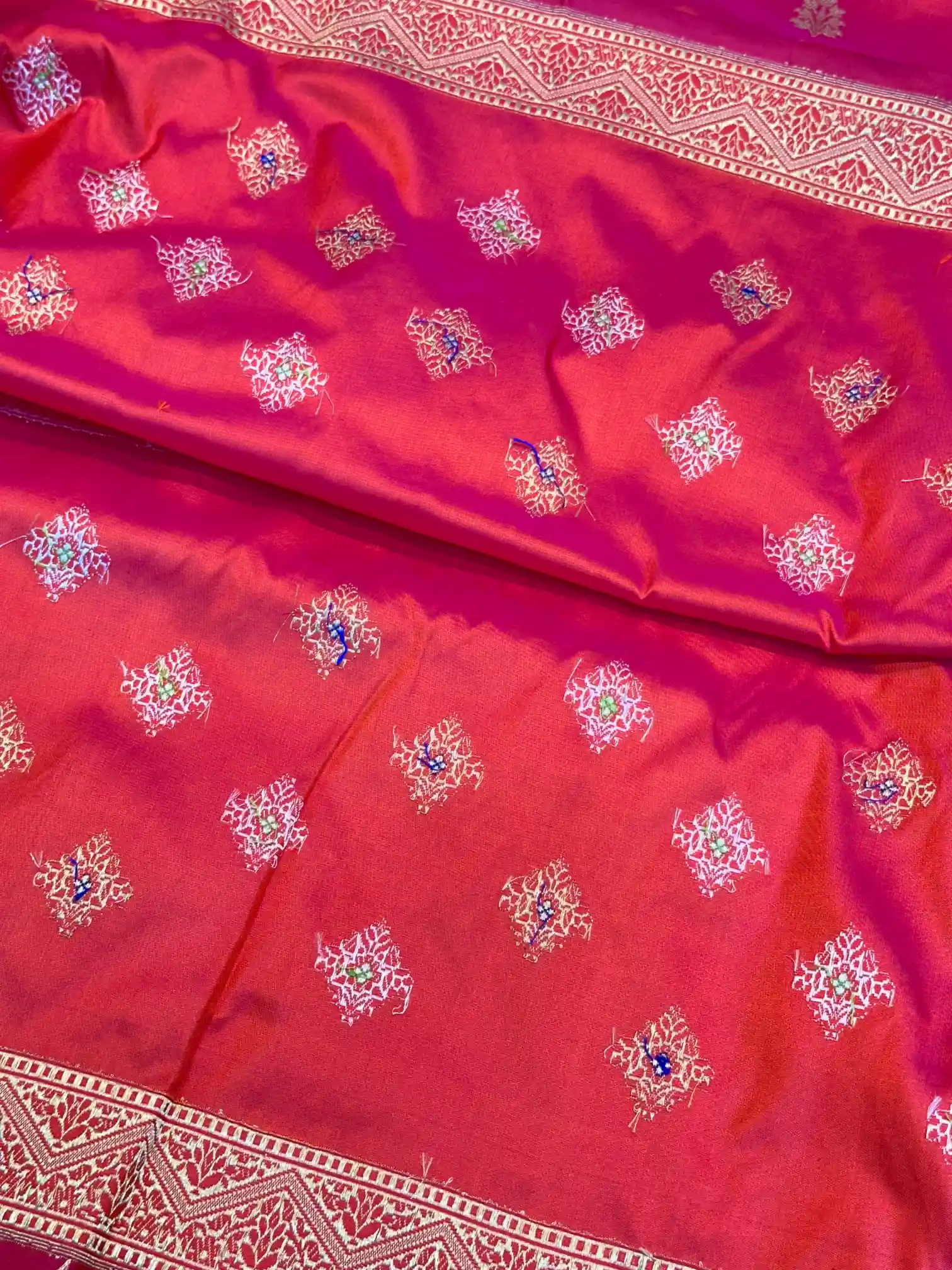 Pure Katan Silk Handweaved Kadhua Banarasi Saree - Image 4