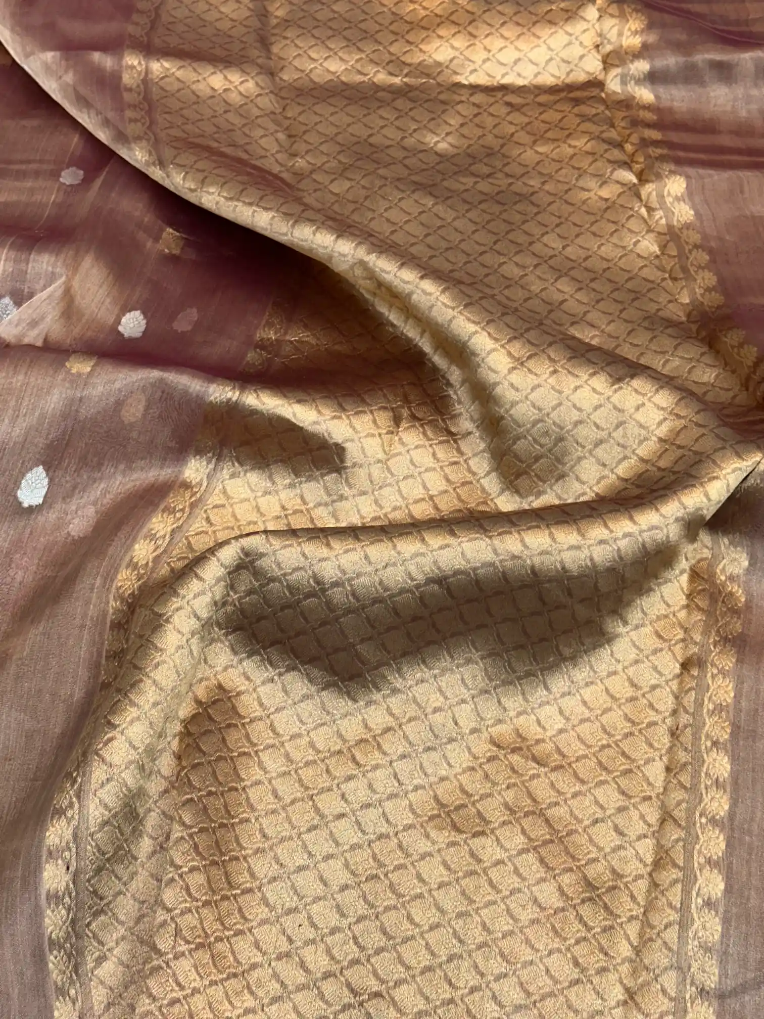 Rusted Brown Handwoven Pure Tissue Silk Saree - Image 4
