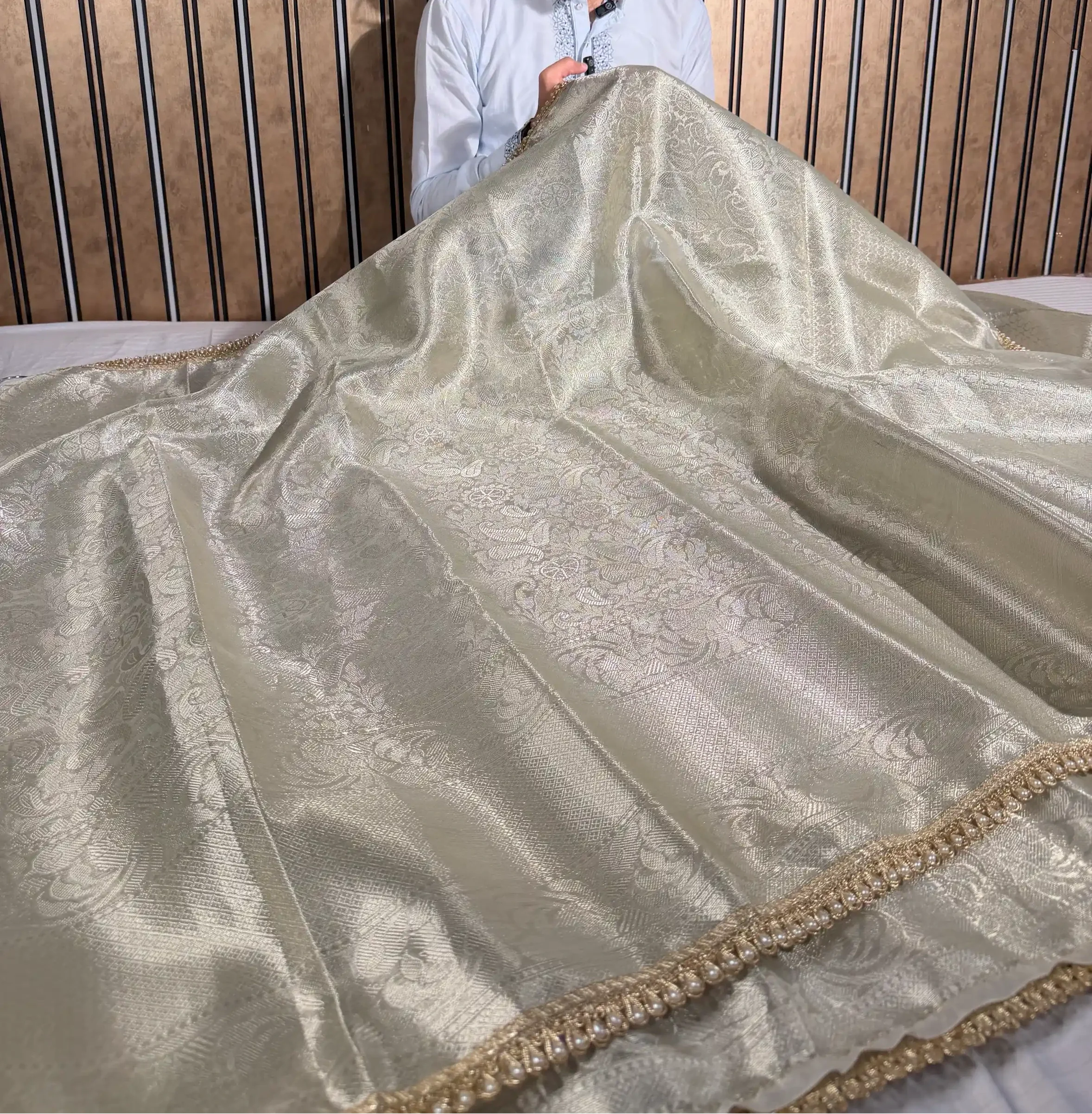 Water Zari Embossed Kanjivaram Tissue Silk Designer Banarasi Saree - Image 3